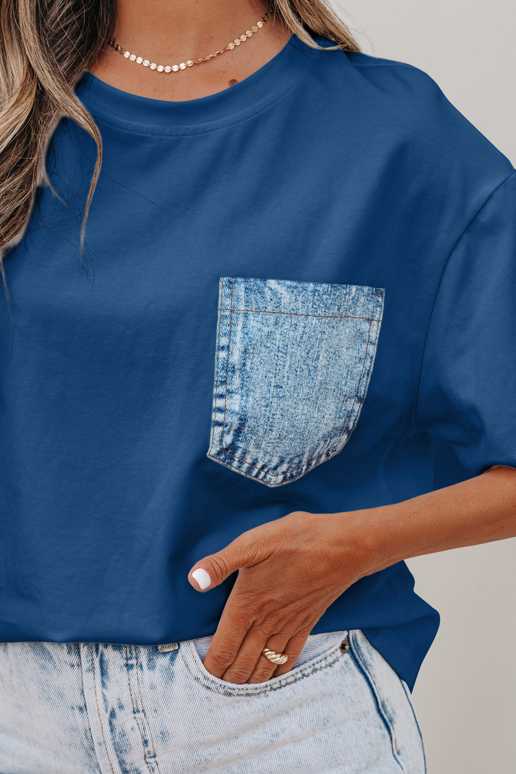 White Color Block Chest Pocket Patched Casual Short Sleeve Top