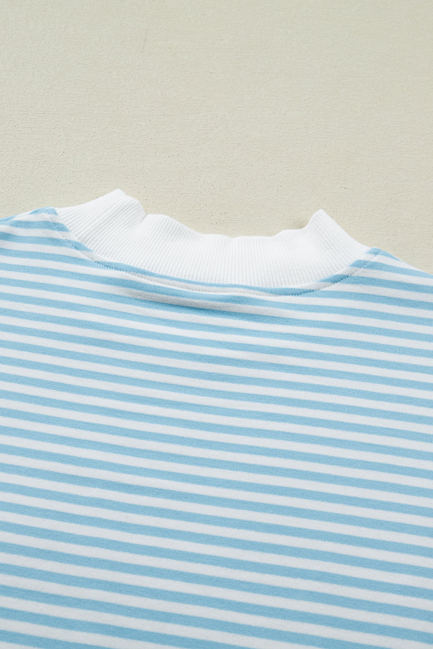 Pink Stripe Cuffed Sleeve Contrast Mock Neck Tee Casual 2pcs Short Set