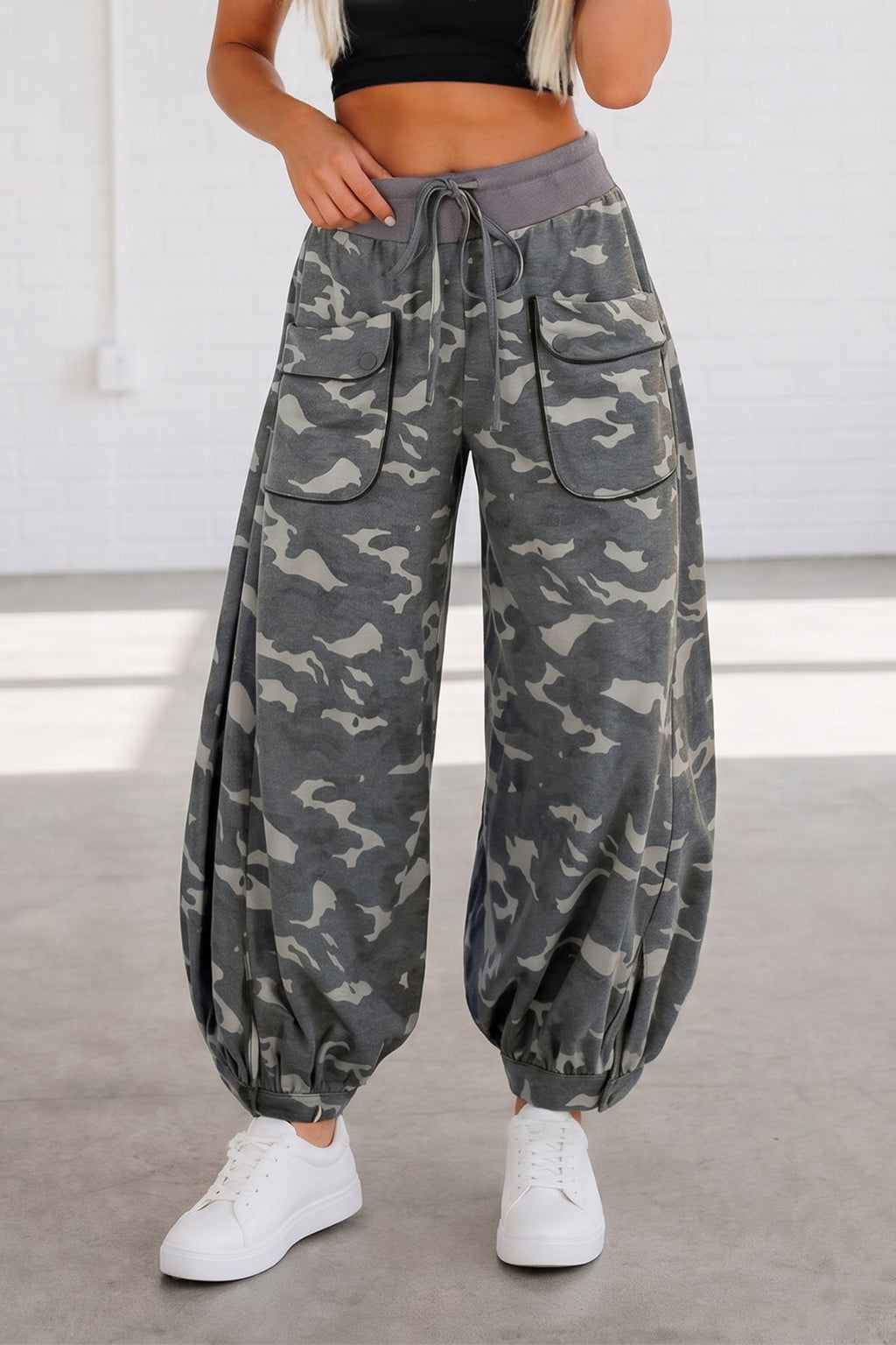 Khaki Drawstring Contrast Waistband Camouflage Cargo Barrel Pants