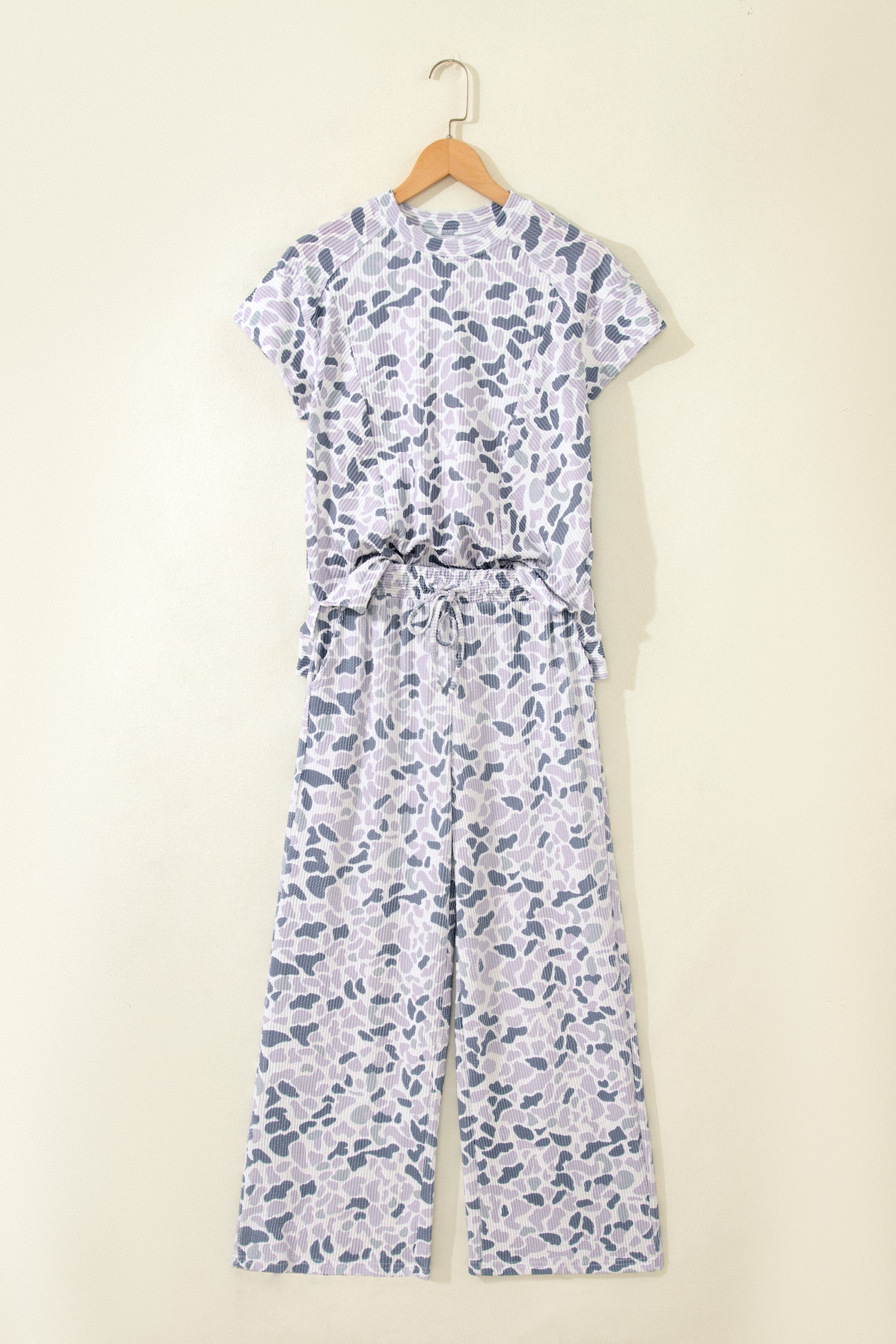 Beige Camouflage Print Twisted Rib Loose Tee Drawstring Pants Set