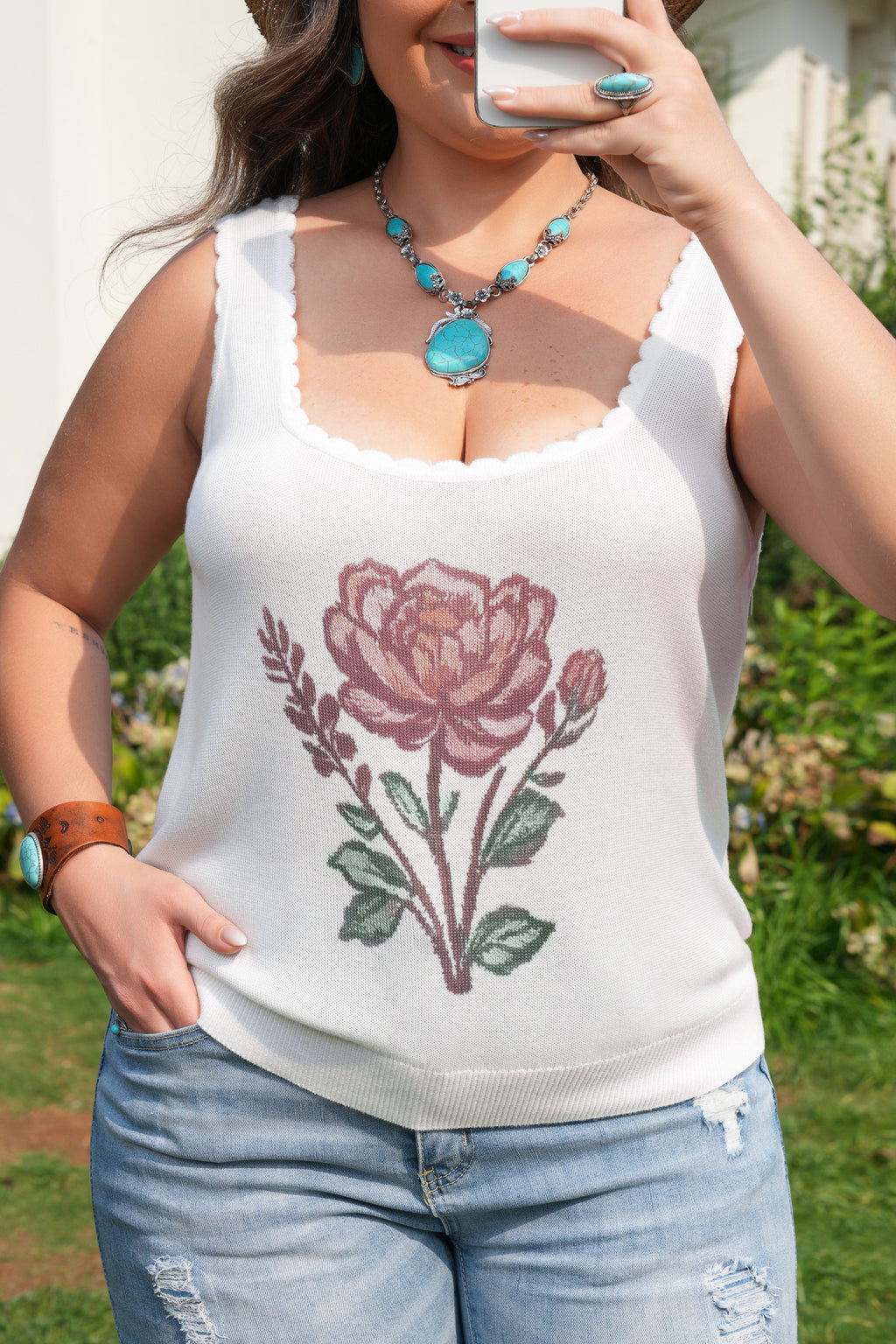 White Plus Size Floral Print Scalloped Trim Square Neck Tank