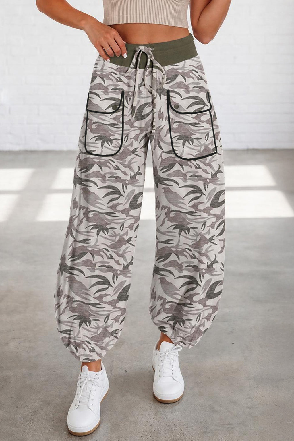 Khaki Drawstring Contrast Waistband Camouflage Cargo Barrel Pants
