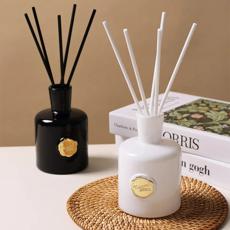 200ML Flameless Reed Diffuser Aromatherapy Set for Indoor Home Use, High-end Fragrance Decoration in the Living Room