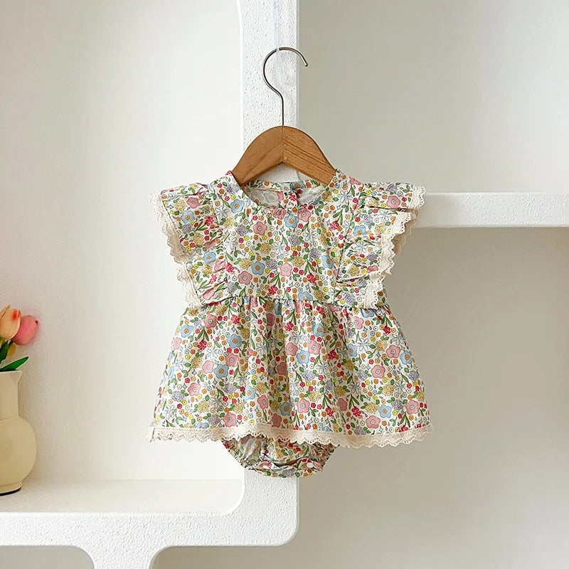 2026 Summer New Baby Girl Clothes Small Flower Lace Pure Cotton Little Flying Sleeve Onesie Outfit for Crawling and Outdoor Wear