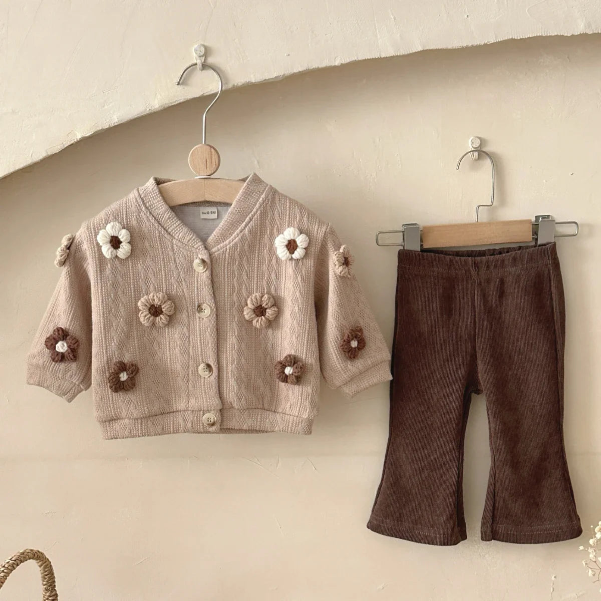 0-3 Years Spring Autumn New Girl Toddler 3D Small Flower Cardigan Casual Fashion Bell Bottom Pants Knitted Set