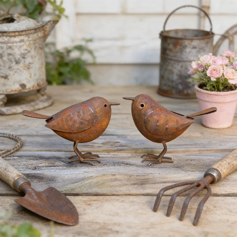 Iron Art Bird Sculpture for Garden Rustic Metal Birds Decor, Weather-Resistant Courtyard Focal Point for Patio, Lawn Enhancement