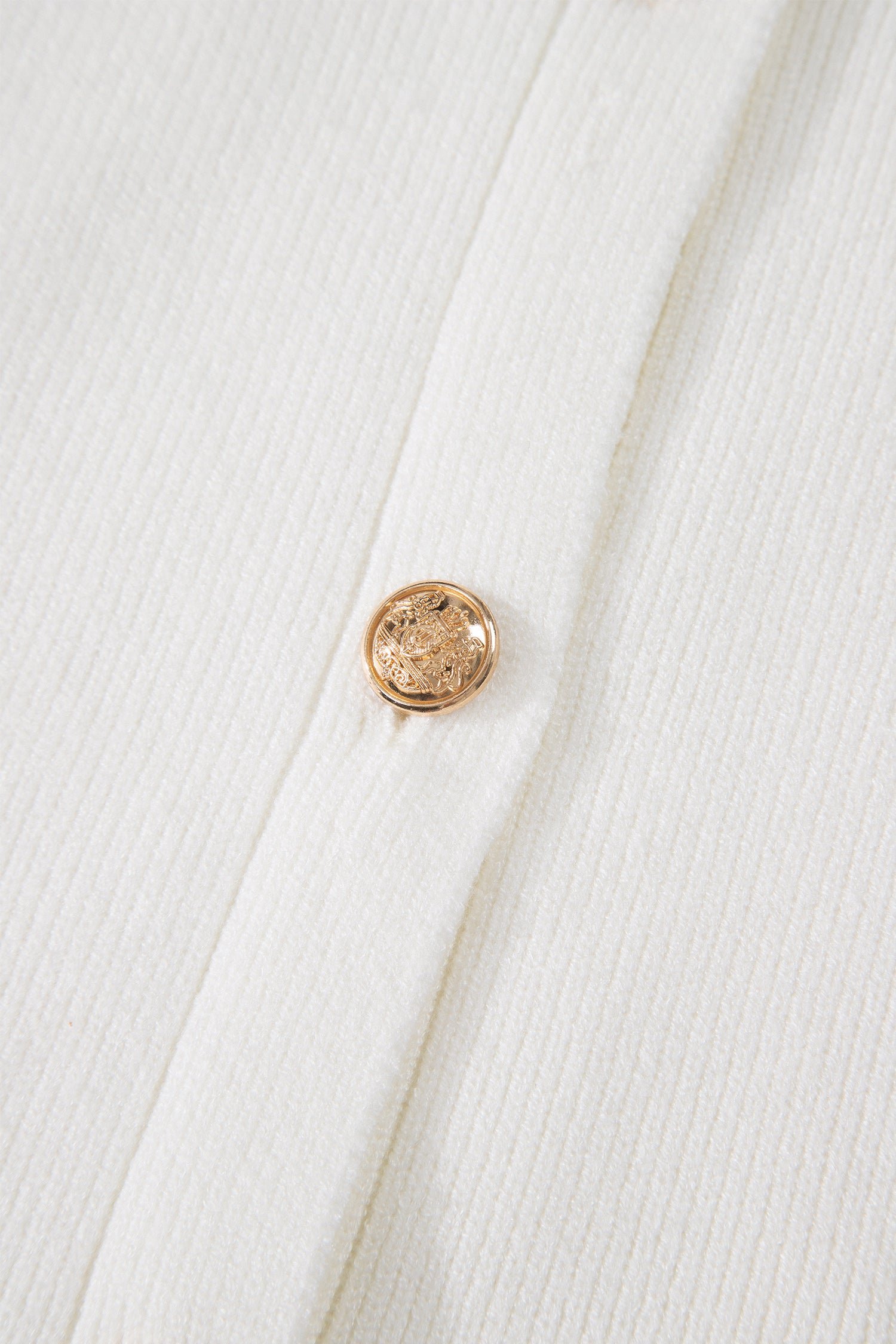 Yellow Cream Solid Color Sleeveless Knit Button Pocketed Sweater