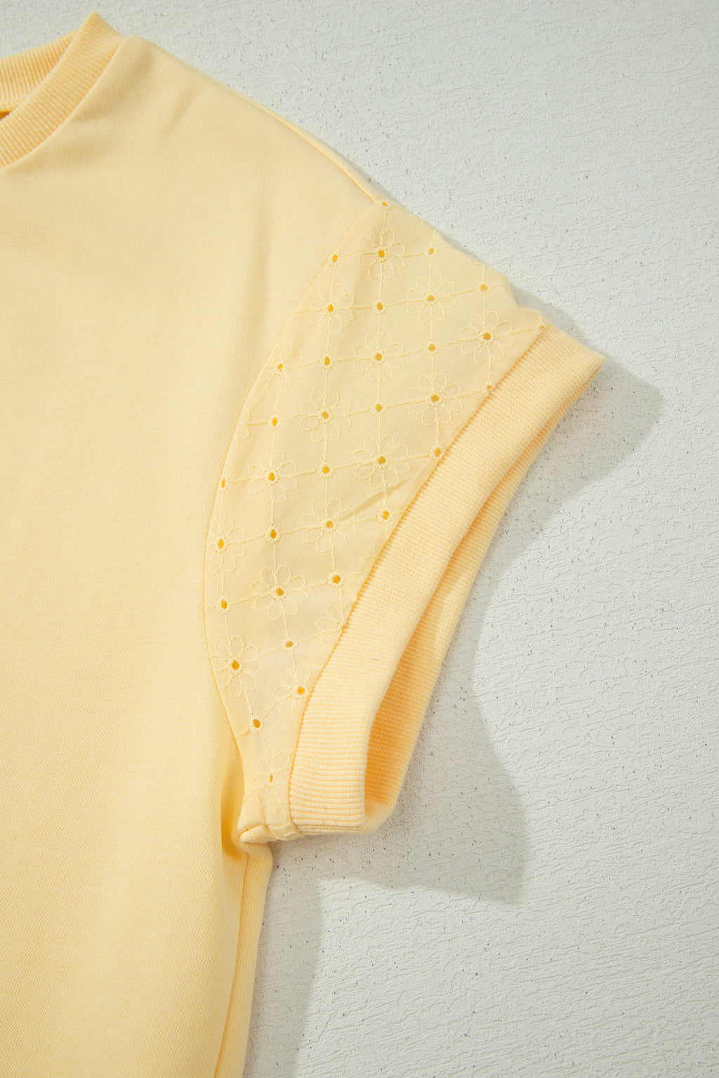 Yellow Eyelet Lace Patchwork Sleeve Short 2pcs Outfit
